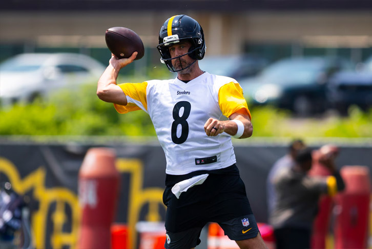 Aaron Rodgers chuẩn bị cho mùa giải NFL 2026