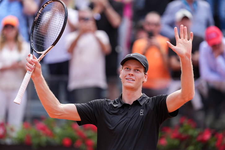 Jannik Sinner ăn mừng chiến thắng tại Rome Open 2026