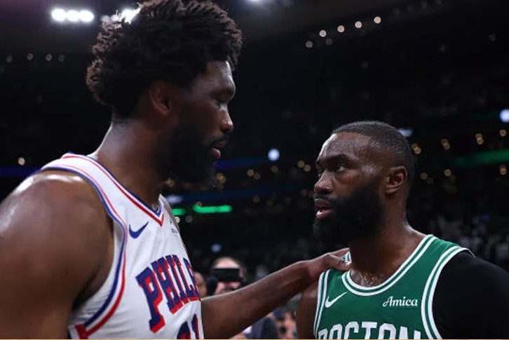 Jaylen Brown livestream công kích Embiid flop quá nhiều sau thất bại Game 7 Celtics