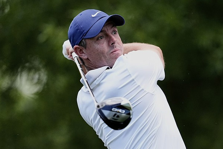 Rory McIlroy phát bóng tại PGA Championship 2026