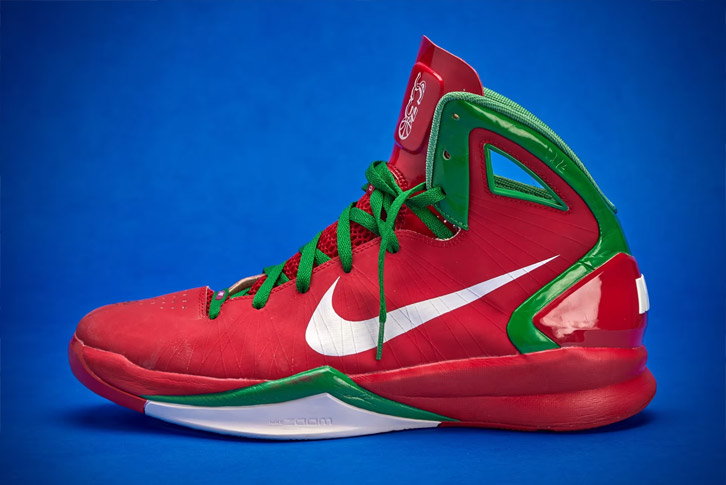 Nike Hyperdunk 2010 ‘Christmas Day PE’