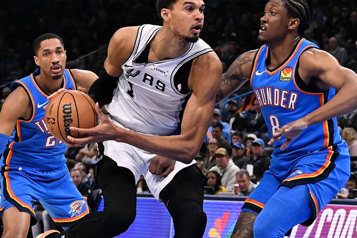 Victor Wembanyama bị hàng thủ Oklahoma City Thunder khóa chặt ở Chung kết miền Tây 2026