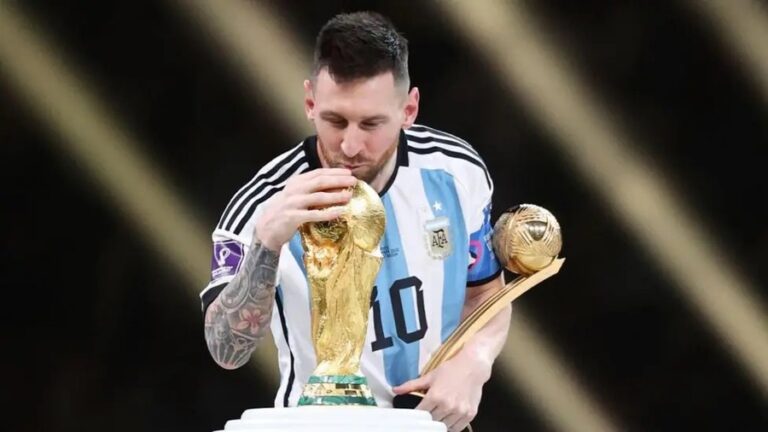Tiến hóa của Messi: Từ thiên tài bùng nổ đến "quái kiệt đi bộ"