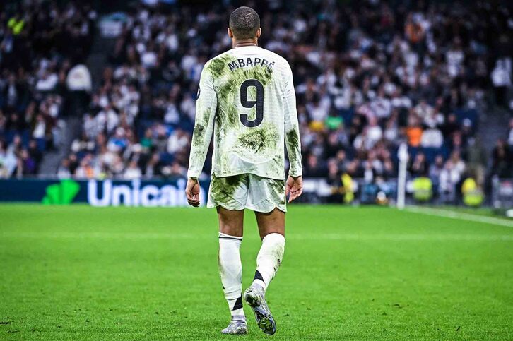 Thực hư chuyện Kylian Mbappe né tránh truyền thông trước trận Senegal: Lời giải thích gây tranh cãi của tuyển Pháp Thực hư chuyện Kylian Mbappe né tránh truyền thông trước trận Senegal: Lời giải thích gây tranh cãi của tuyển Pháp