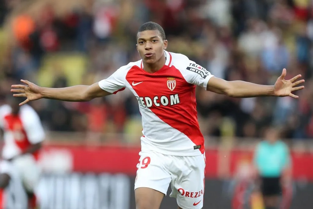 Bệ phóng thần đồng tại AS Monaco