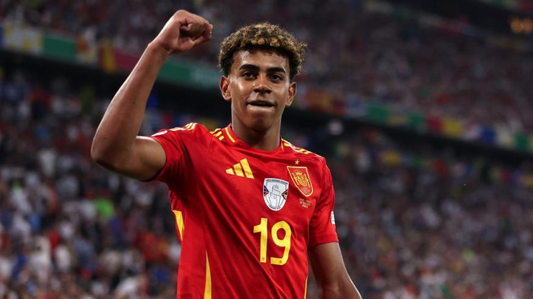 Cầu thủ trẻ nhất đoạt Quả bóng vàng World Cup