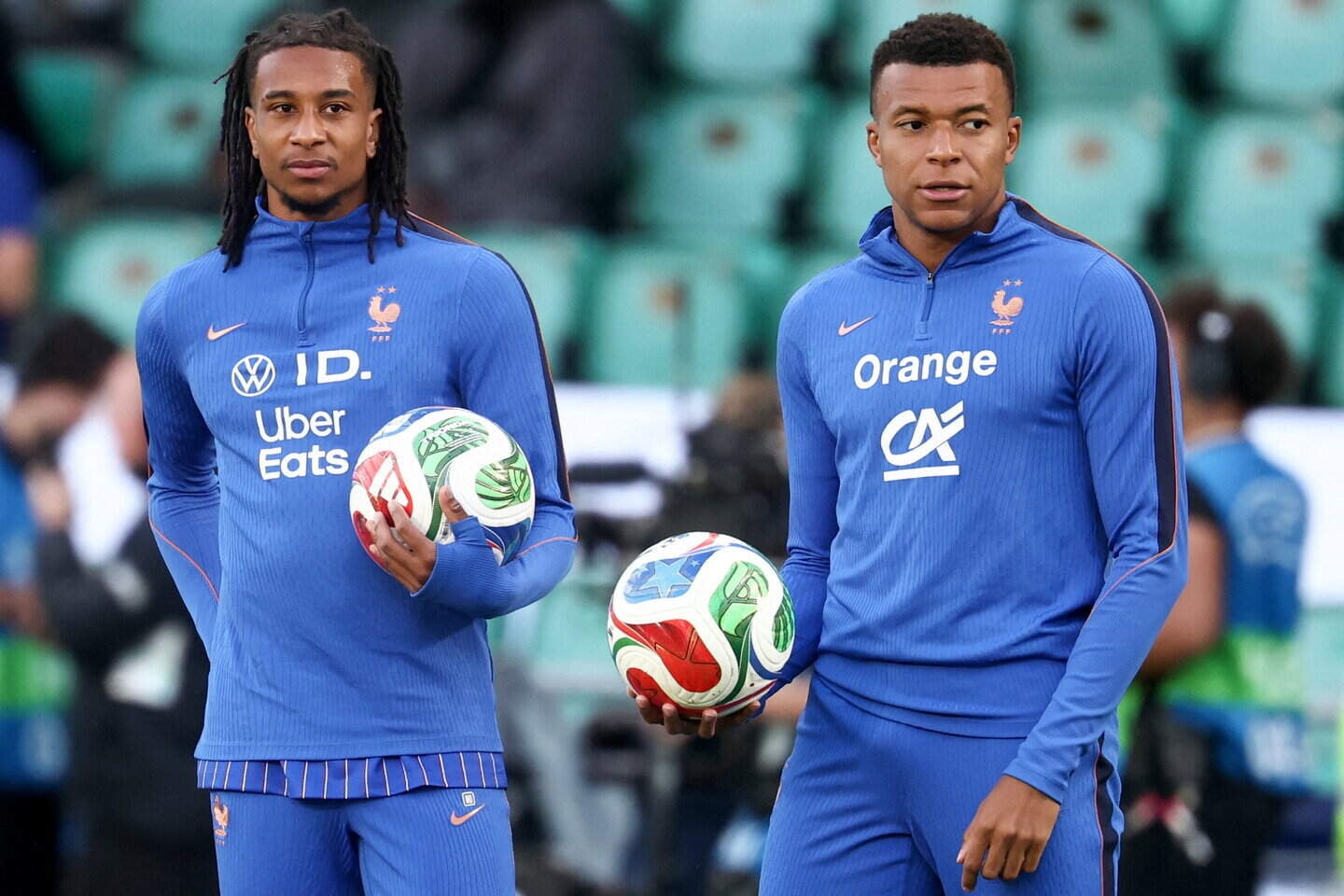 Danh hiệu cá nhân vượt mặt cả Kylian Mbappe