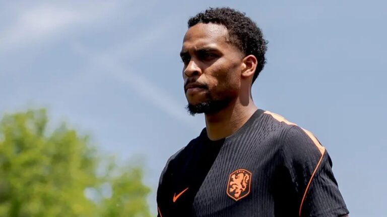 Hậu vệ Timber của Hà Lan lỡ hẹn với World Cup 2026 vì chấn thương Hậu vệ Timber của Hà Lan lỡ hẹn với World Cup 2026 vì chấn thương