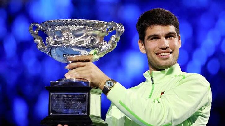 Tại sao đồng hồ rolex tay vợt tennis luôn thống trị vị thế tài trợ tại các giải Grand Slam?