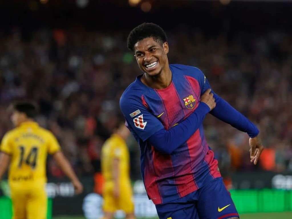 Marcus Rashford thăng hoa trong màu áo Barcelona