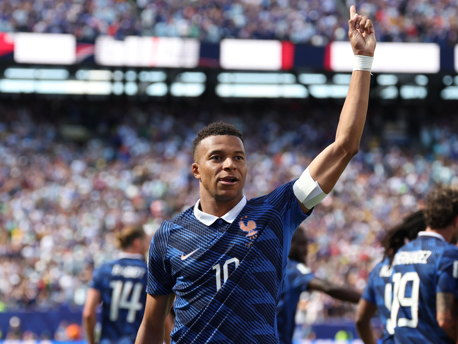 Mbappe chính thức cán mốc 58 bàn thắng cho đội tuyển Pháp