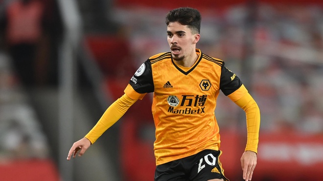 Những năm tháng chật vật chứng minh năng lực tại Premier League