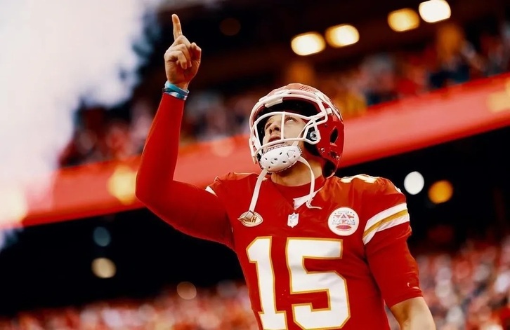 Tài sản Patrick Mahomes: Hợp đồng 503 triệu đô và cuộc sống vương giả Tài sản Patrick Mahomes: Hợp đồng 503 triệu đô và cuộc sống vương giả