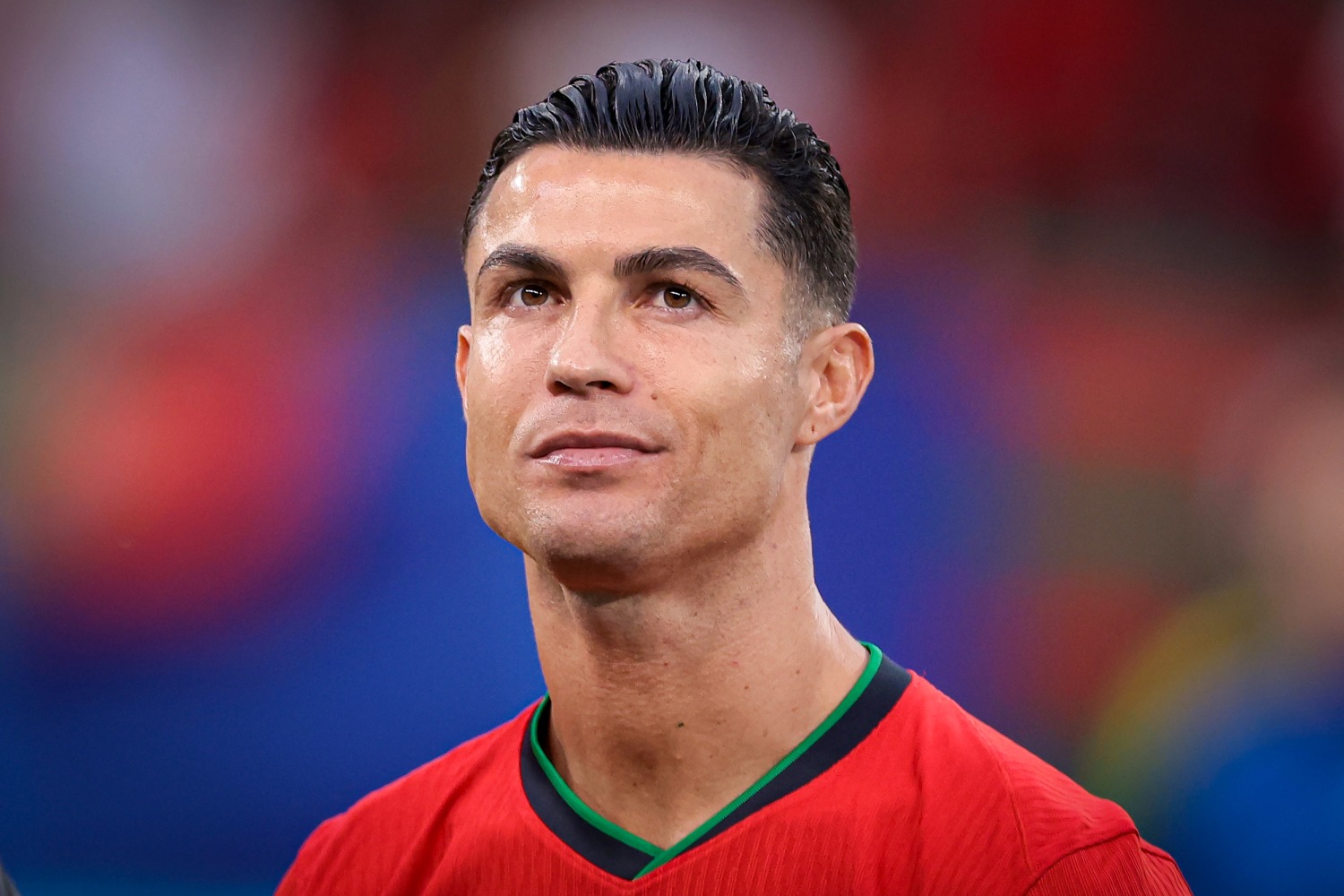 Sức ép nghẹt thở đè nặng lên vai Cristiano Ronaldo