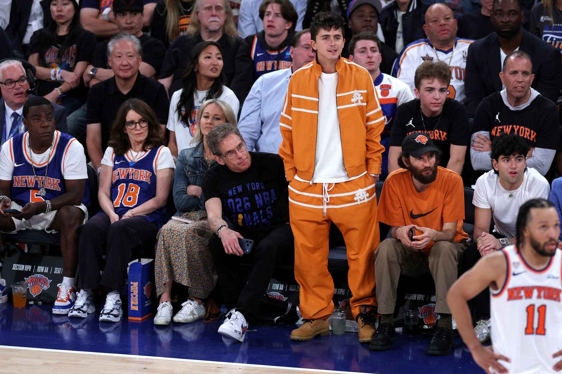Biểu cảm của dàn sao Tina Fey Ben Stiller và Timothee Chalamet trong trận 3