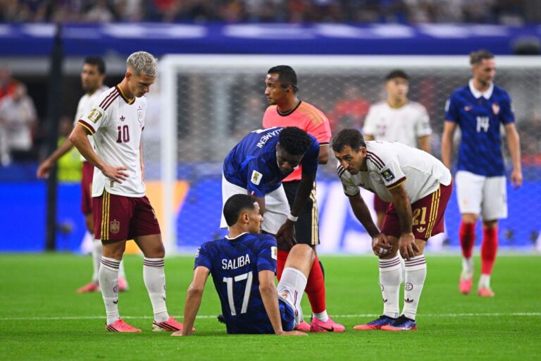 Bán kết World Cup 2026: Tây Ban Nha tiễn Pháp về nước, HLV Tuchel lên kế hoạch “khóa” Messi Bán kết World Cup 2026: Tây Ban Nha tiễn Pháp về nước, HLV Tuchel lên kế hoạch "khóa" Messi