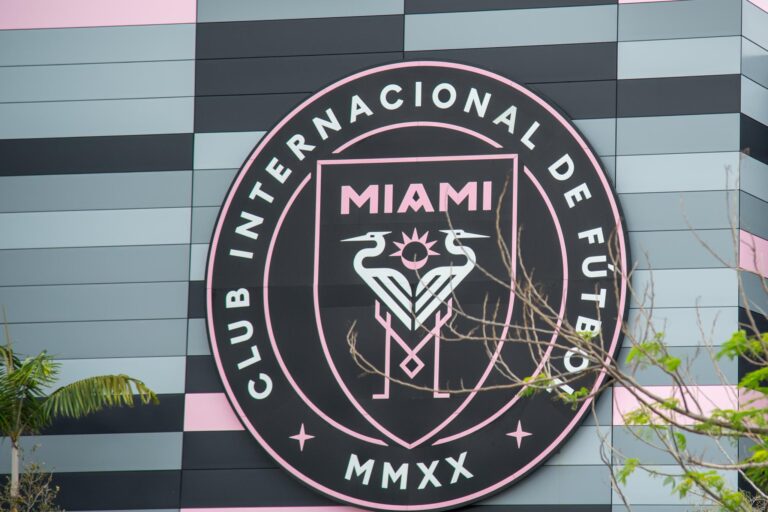 MLS mở cuộc điều tra Inter Miami do nghi vấn "đi đêm" trong thương vụ Casemiro