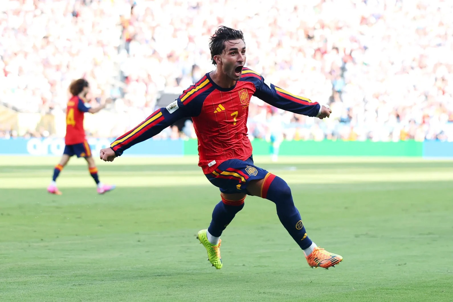 Ferran Torres lập công giúp Tây Ban Nha nâng tỷ số 1-0