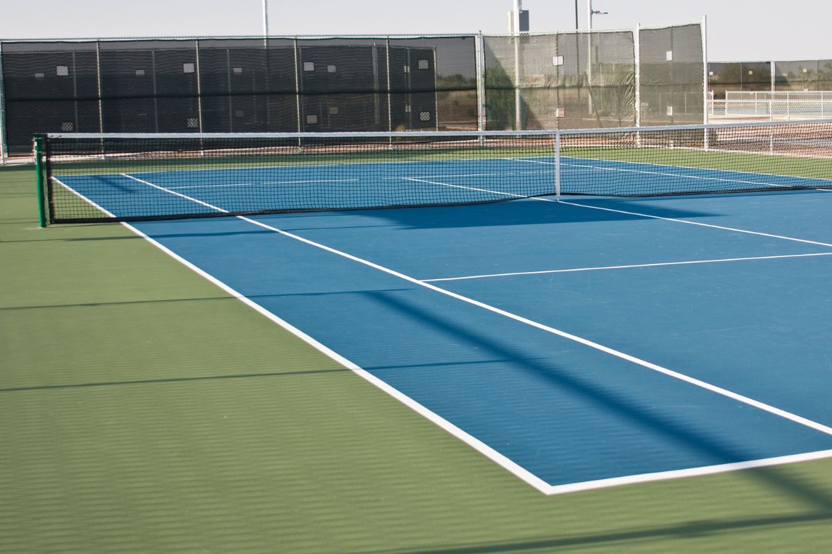 Phí thuê sân tennis