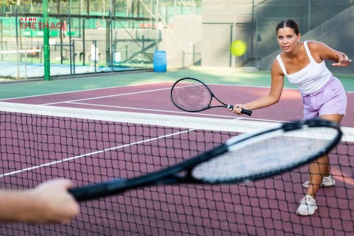 Tại sao cần phải biết cách chọn vợt khi chơi tennis?
