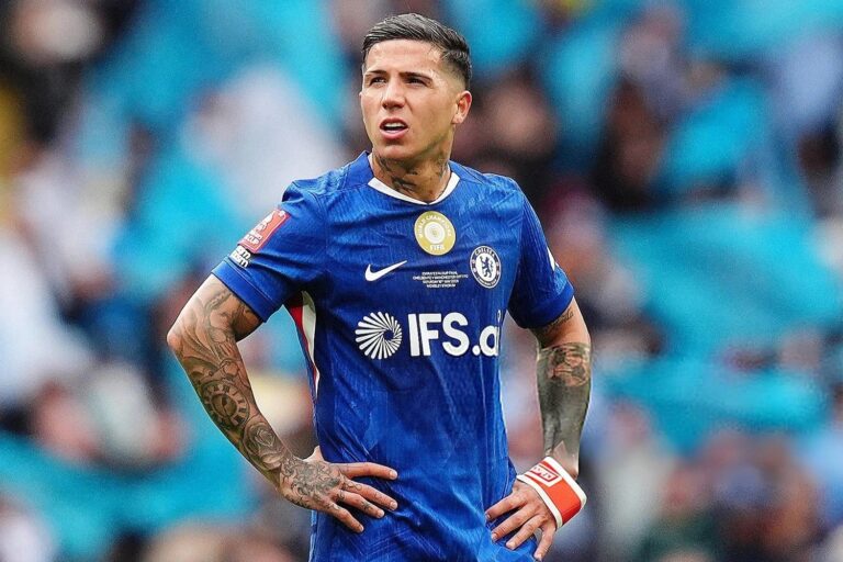 Chelsea ra tối hậu thư cho Man City về thương vụ Enzo Fernandez