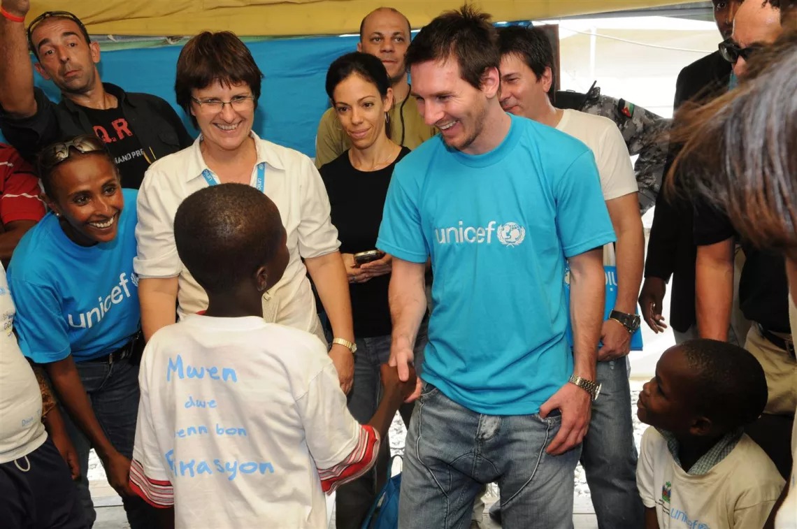 Hành trình từ thiện bền bỉ của siêu sao Argentina - Đại sứ Hòa bình UNICEF