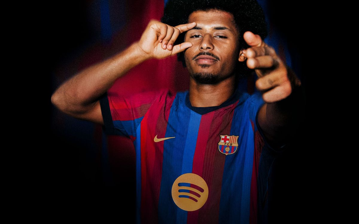 Karim Adeyemi và bài toán tìm kiếm vị trí tại Camp Nou