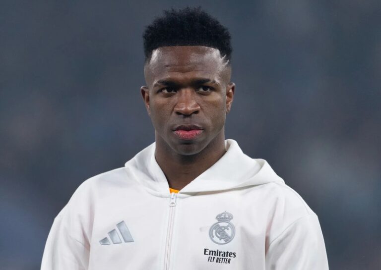 Real Madrid đưa đề nghị hợp đồng cải thiện cho Vinicius Jr Real Madrid đưa đề nghị hợp đồng cải thiện cho Vinicius Jr