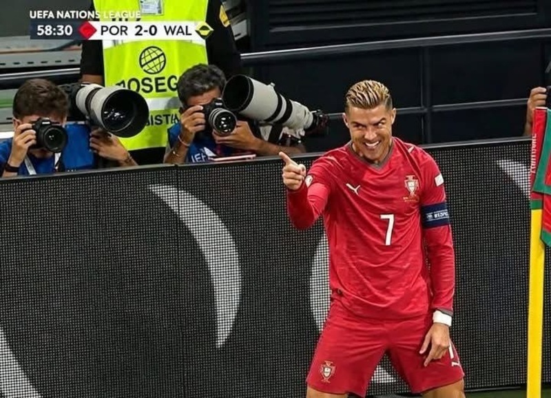 Cristiano Ronaldo - Bồ Đào Nha