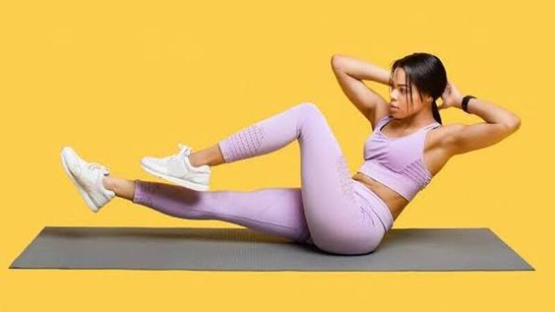 Bicycle crunches - Bài tập đạp xe